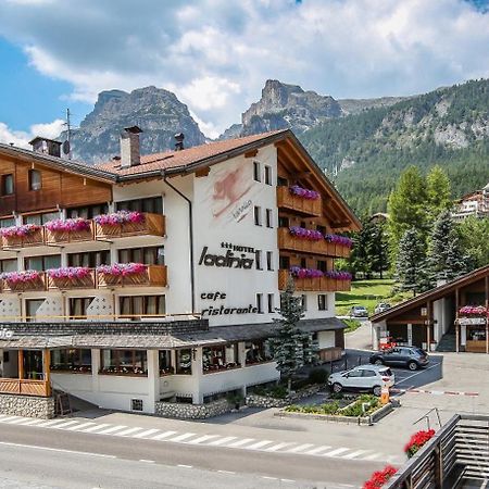 Hotel Ladinia Ла Виля Екстериор снимка