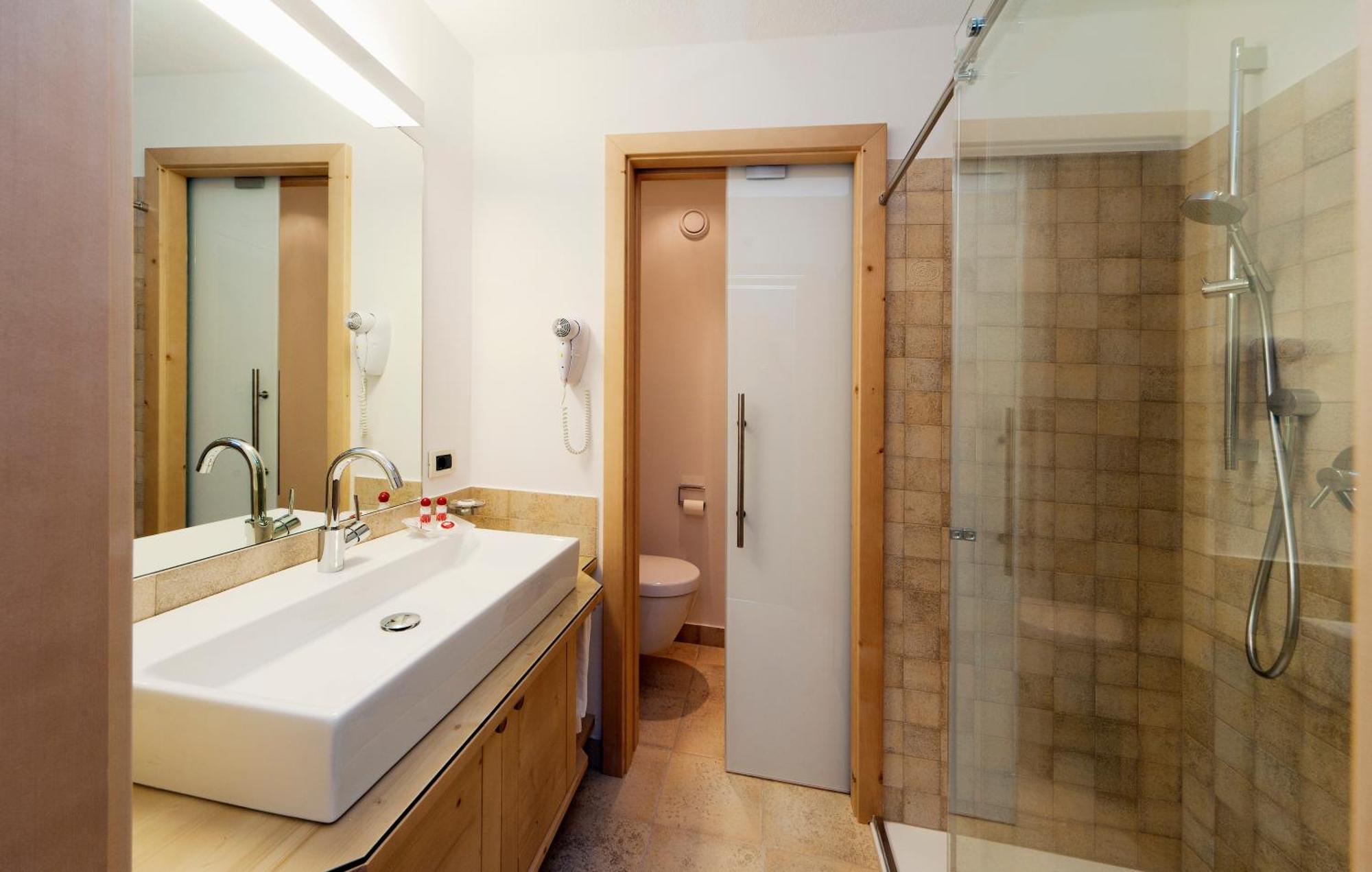 Hotel Ladinia Ла Виля Екстериор снимка