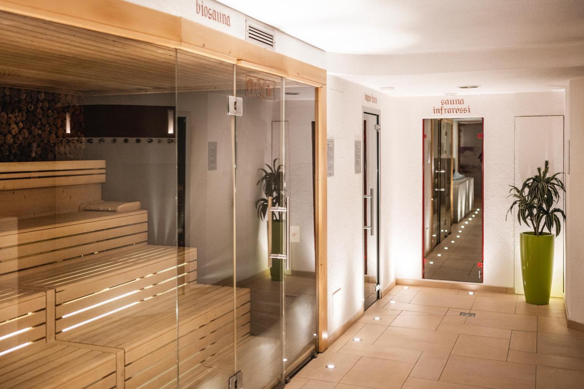 Hotel Ladinia Ла Виля Екстериор снимка